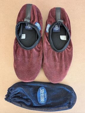 Foamtreads Portable Slippers, Burgundy Women's Size S